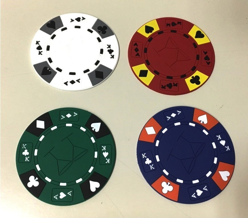 SOTTOBICCHIERI IN PLASTICA CONFEZIONE DA 4 PZ